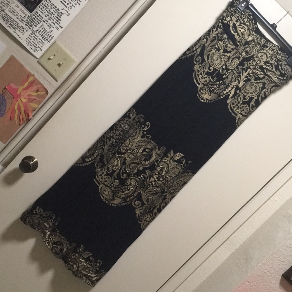 Black maxi print with gold paisley design